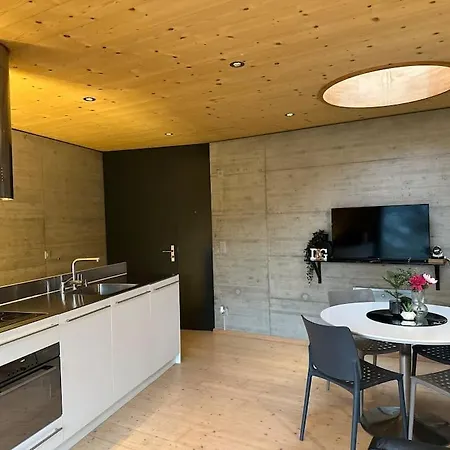 Duplex Con Vistas Al *